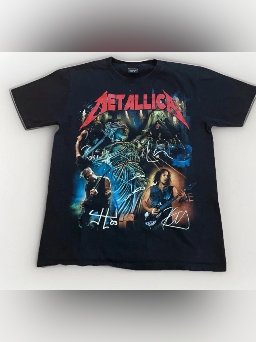 Y2K Metallica T-Shirt Size Medium Rock Band Tee Front and Back Graphic Vintage